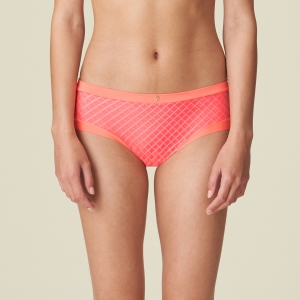 yohji tropicana