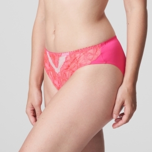 belgravia blogger pink