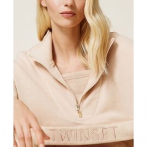 traveltw light tan