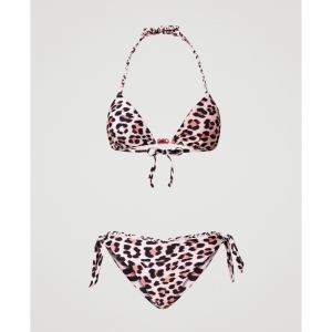 twbeach leopard/roos