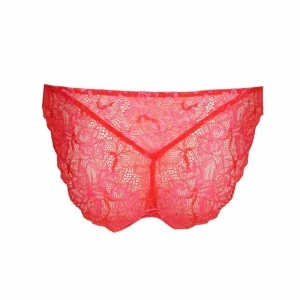 manyla pixie red
