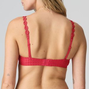 avero scarlet