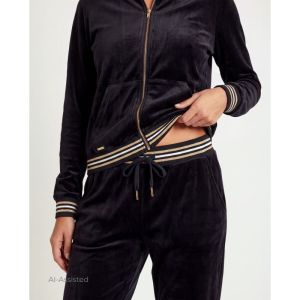 velvet glow zwart